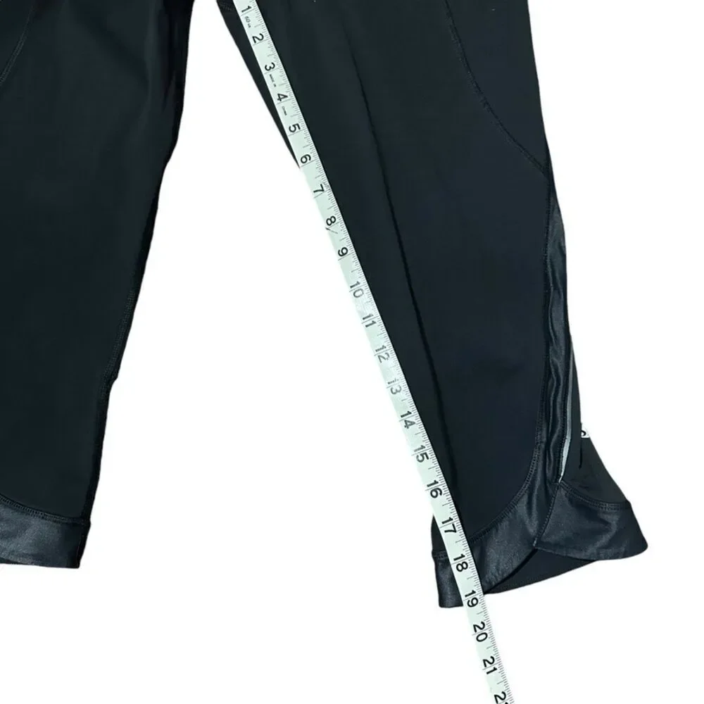 Lululemon Chase Me‎ Crop Women's 8 Black Faux Leather Stretch Breathable Gym